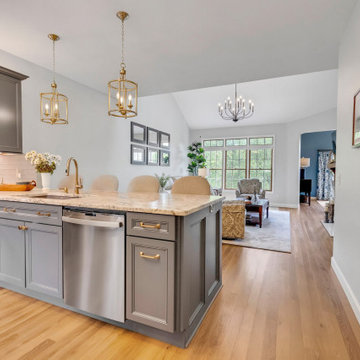 Kingswood Craftsman | Modin Rigid LVP Collection Scandinavian Customer Space |OH