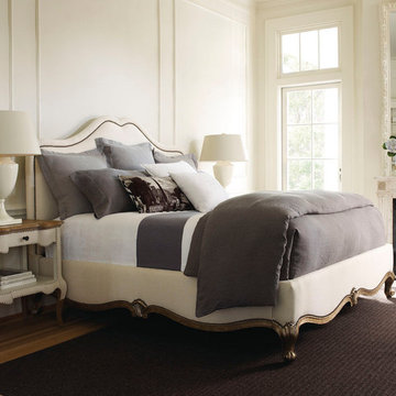 Caracole French Kiss Bed