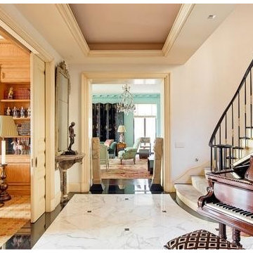 Sutton Place Apartment