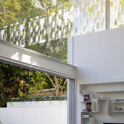 Cherry Blossom Villa - Windows And Doors