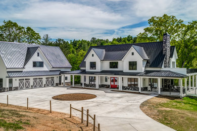 Exterior home photo in Atlanta