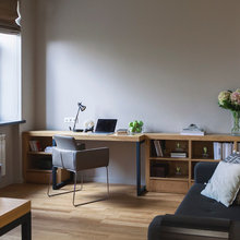desks
