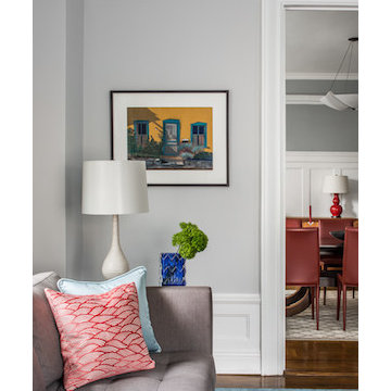 A Flexible Formal Room for An Upper West Side Family