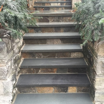 Thermal Cut Flagstone Walkway in Washington DC, Tenleytown NW