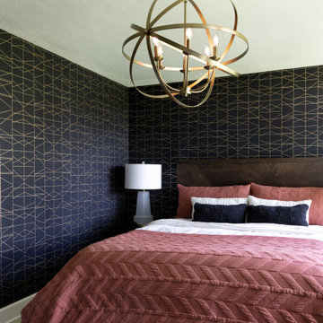 Flat Out Fab: Guest Bedroom