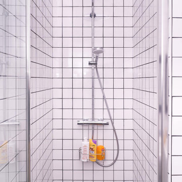 Rénovation salle de bain, pose de carrelage