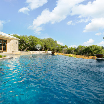 Leon Springs Swimming Pool