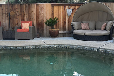 Inspiration for a traditional pool in San Francisco.