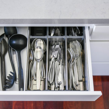 Blum cutlery inserts for organisation