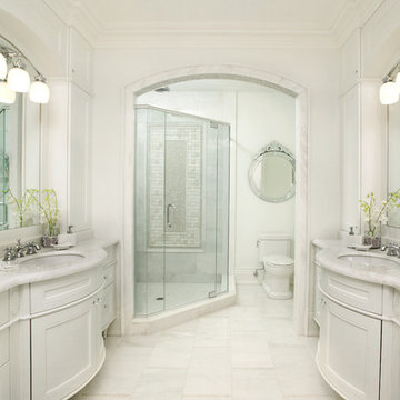 Traditional Girls Ensuite Bath