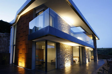 This is an example of a modern home design in West Midlands.