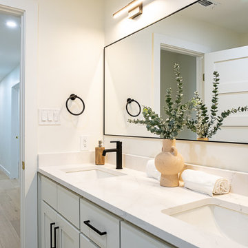 2407 Coral Ridge - Wire Brushed Whistler White Oak