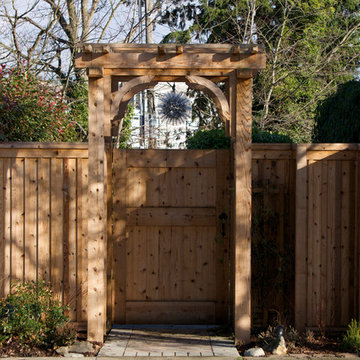 Portage Bay Craftsman Fencing & Gates