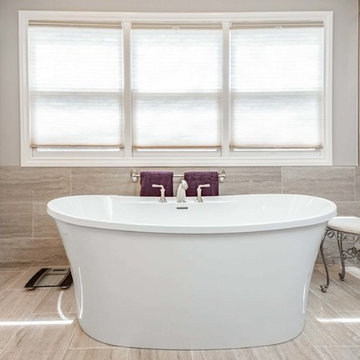 Transitional Master Bathroom