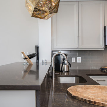 Contemporary With a Hint of Aqua