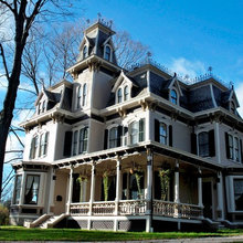 51 Bellevue Porch