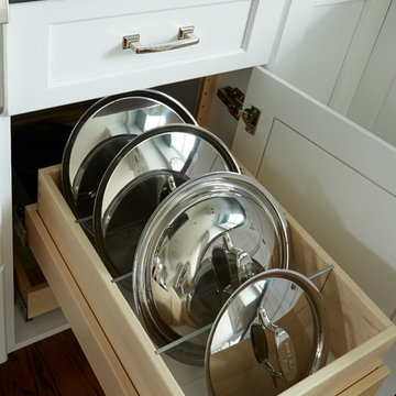 Libertyville Kitchen, Window Seat, and Butler Pantry