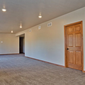 Pheasant House Lower Level Living Area