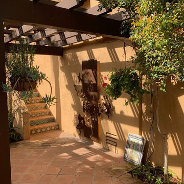 Sakura Theme Metal Garden Wall Sculpture for Courtyard