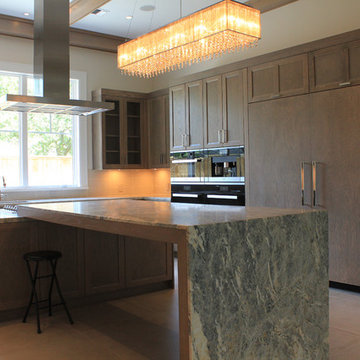 Ultracraft Transitional Kitchen