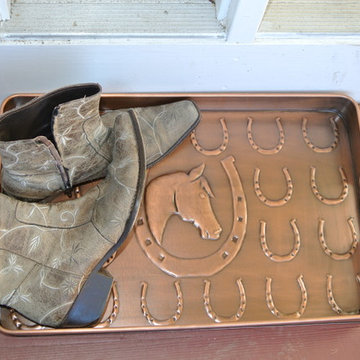 Horse Shoe Multi-Purpose Shoe Tray for Boots, Shoes, Plants, Pet Bowls, and More