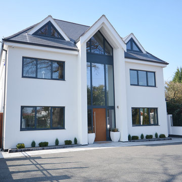 4 Nelmes Road
