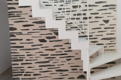 Idée de décoration pour un escalier minimaliste.