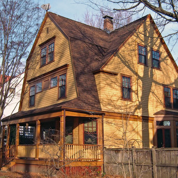 Dutch Colonial