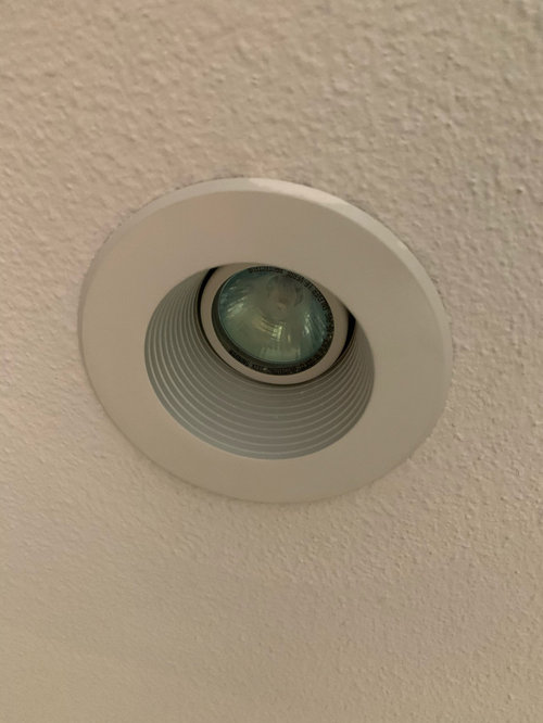 How To Replace Recessed Adjustable Mini, How To Remove Halogen Bulb From Ceiling Fixture