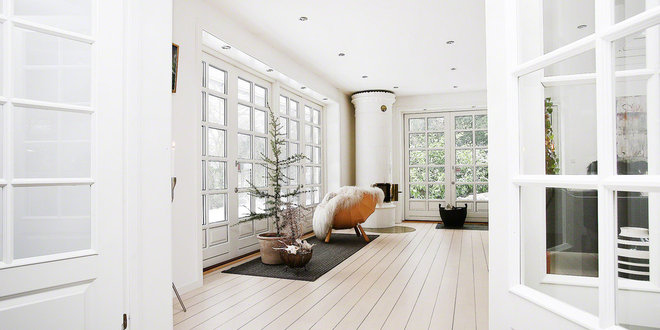 Scandinavian Living Room by Fotograf Camilla Ropers