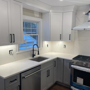 Kitchen Countertops & Full Height Backsplash