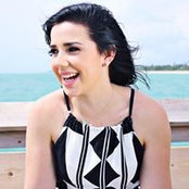 Yami Fernandez's photo