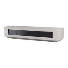 family room tv