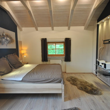 Home Styling & Redesign eines Schlafzimmers