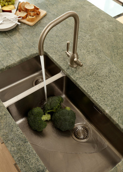 Contemporary Kitchen by Cue & Co of London