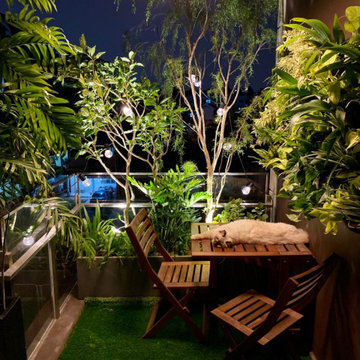 Cozy extended living room balcony