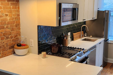 Kitchen photo in New York