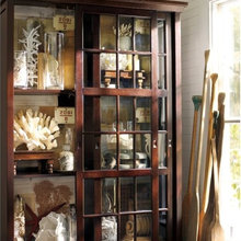 Garrett glass cainet