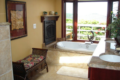 Example of a tuscan bathroom design in Seattle