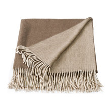 Pillows & Throws