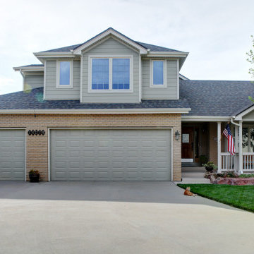 Vinyl to Fiber Cement | James Hardie ColorPlus