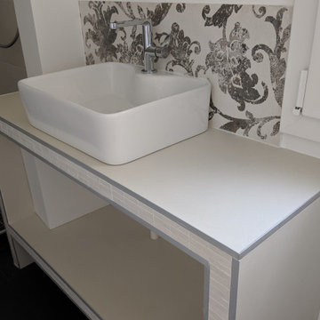 Plan de toilette en carrelage sur-mesure