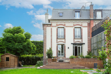 Aménagement d'une terrasse contemporaine.