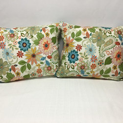 throw pillows - Decorative Pillows