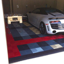 Detached Garage