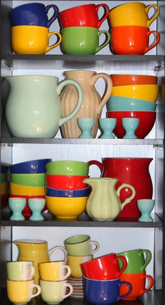 Offene Küchenregale gestalten wie ein Profi