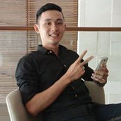 Dinh Huy Ta's photo