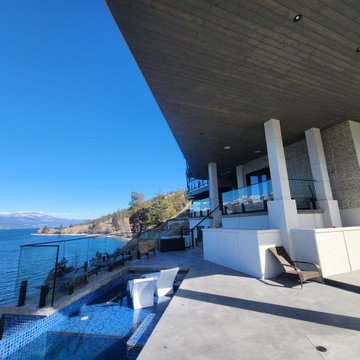 Lakestone Residence