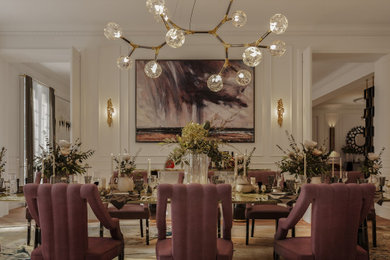 Supernovas Dining Room | The Eternel Parisian Apartment