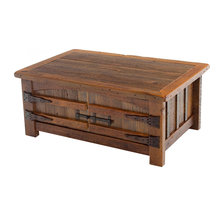 Mammoth Family Room Furniture